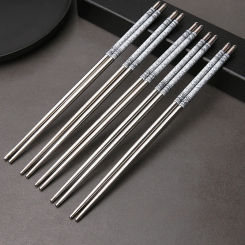 New Stainless Steel Chopsticks Set Chinese Metal Non-slip Steel Chopstick Kit Reusable Food Sushi Sticks Kitchen Tools