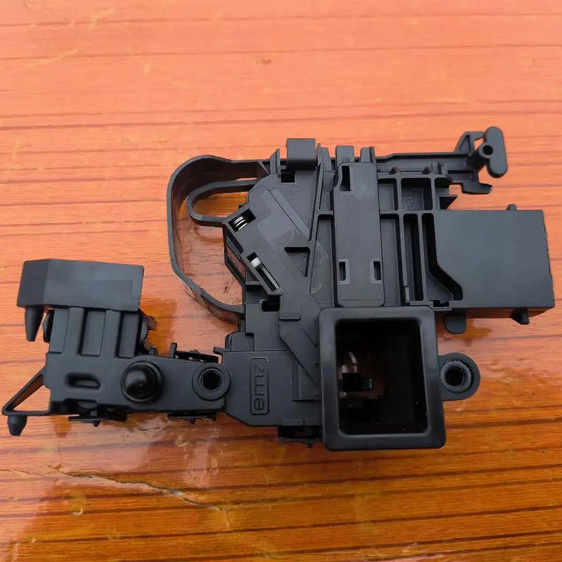 Description Picture 3 of itemFor Samsung drum washing machine dryer DC34-00028A door lock EG-380917.1 120V  Parts