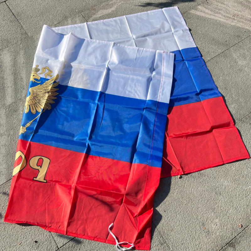 Description Picture 4 of itemRussia flag 90x150cm Hanging polyester Russian Presidential flag Russian flag festive sports decoration