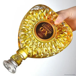 Whiskey Decanter for Liquor, Scotch Bourbon, Airtight Stopper, Lead Free, Luxury Barware, 750ml