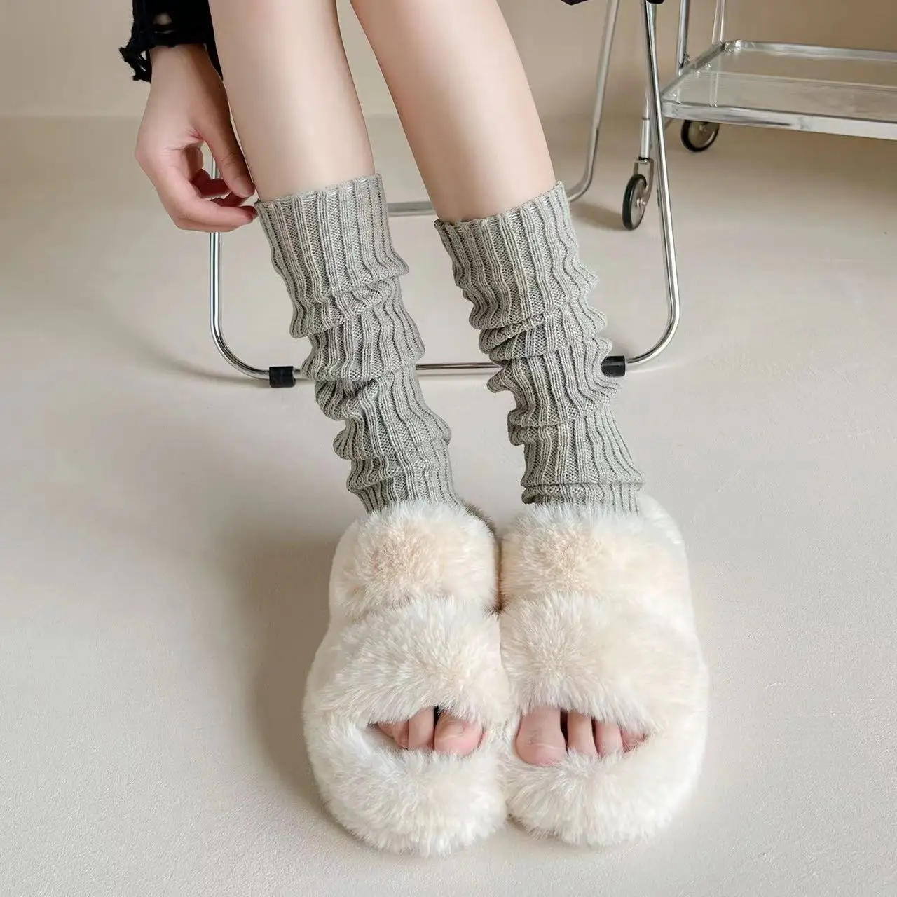 Description Picture 5 of itemLolita Leg Warmers Women Long Socks Wool Knitted Foot Cover Arm Warmer Y2K Autumn Winter Crochet Heap Socks Boot Cuffs Stockings