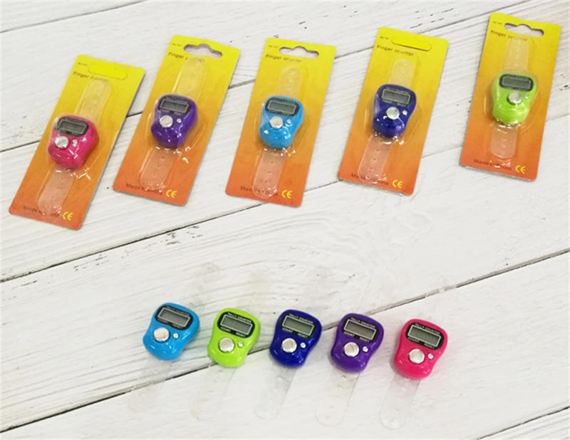 Description Picture 3 of item1PC Electronic Digital Finger Ring Tally Counter Hand Held Knitting Row Counter Clicker NEW Mini Point Marker Counter LCD