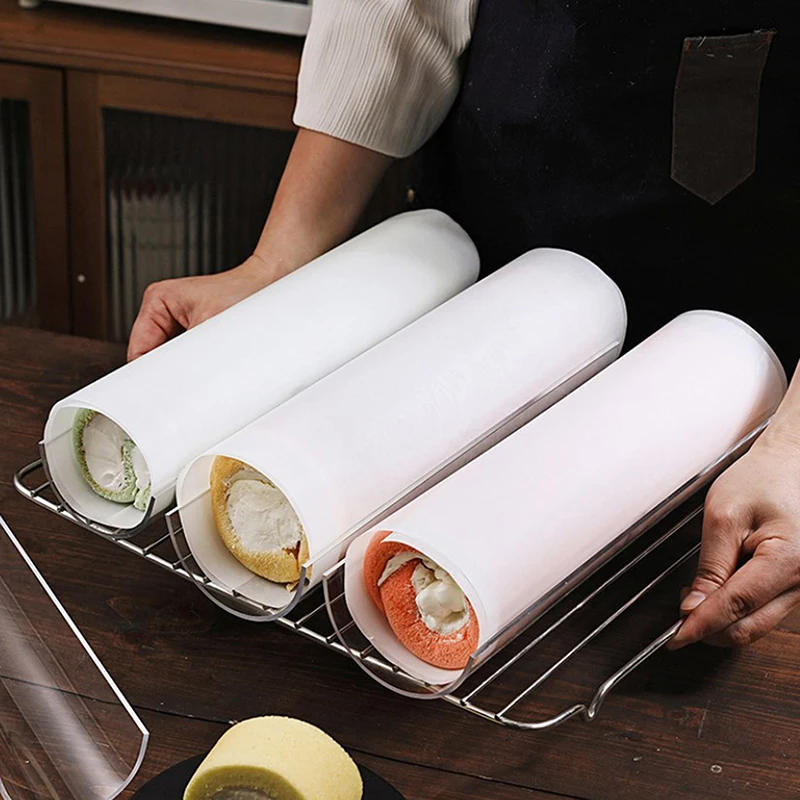 Description Picture 4 of itemNew Thickening 30CM Cake Roll Shaping Insert Mold U-shaped Transparent Retainer Semicircle Pastry Baking Kitchen Tool