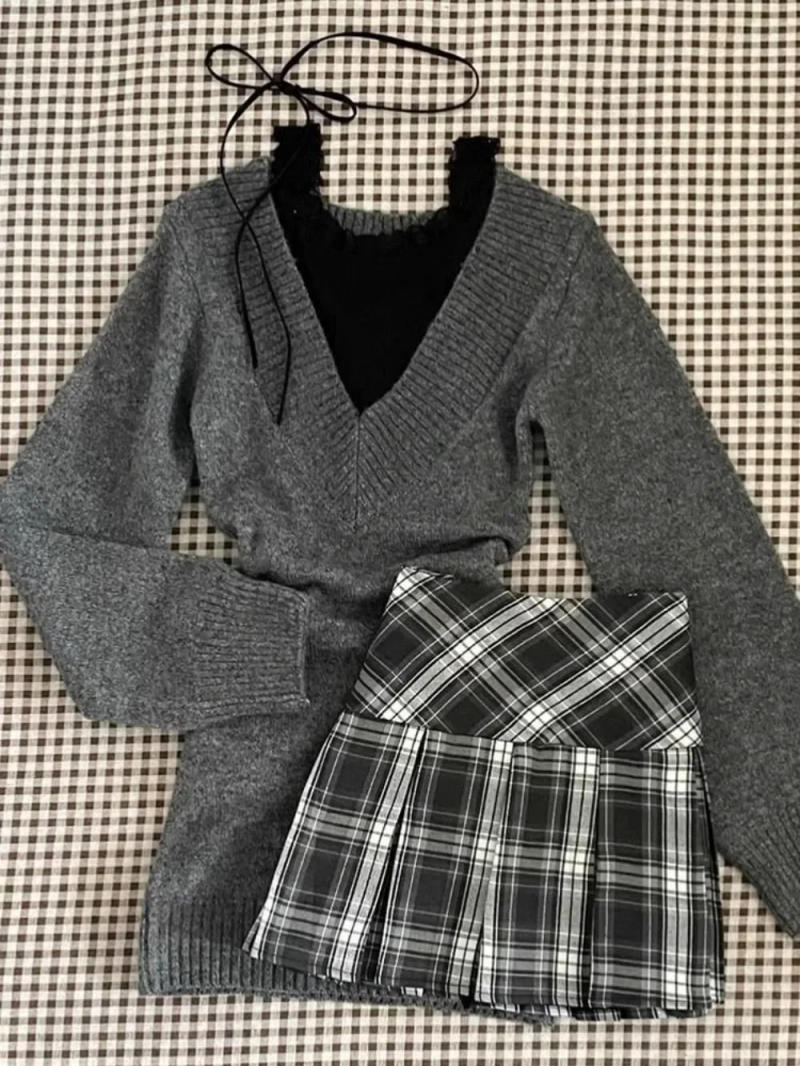 Description Picture 4 of itemNeploe Korea Vintage V Neck Warm Small Fellow Jumper Soft Slim Waist High Street Preppy French Tops Knit Pullover Casual Knitted