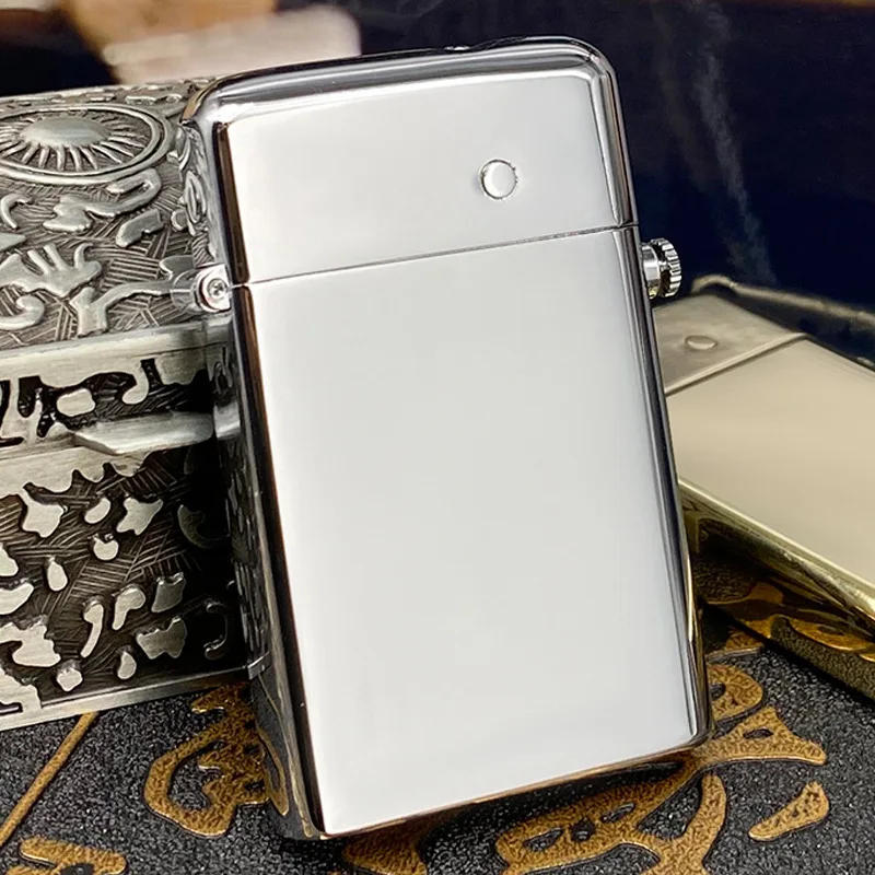 Description Picture 2 of itemBrass Material Ejection Ignition Kerosene Lighter With Safety Lock Mechanical Creative Cigarette Lighter Gift