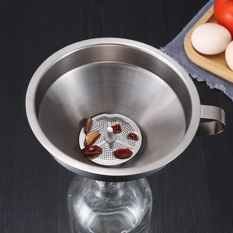 Description Picture 6 of itemHot Sales Kitchen Oil Liquid Stainless Steel Funnel Metal Funnel with Detachable Filter Wide Mouth Funnels for Canning Kitchen