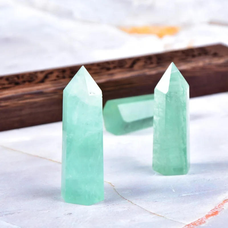 Description Picture 6 of itemNatural Green Fluorite Single Pointed Pillar Crystal Healing Stone Natural Green Quartz Room Decor Polished Obelisk Carved Craft