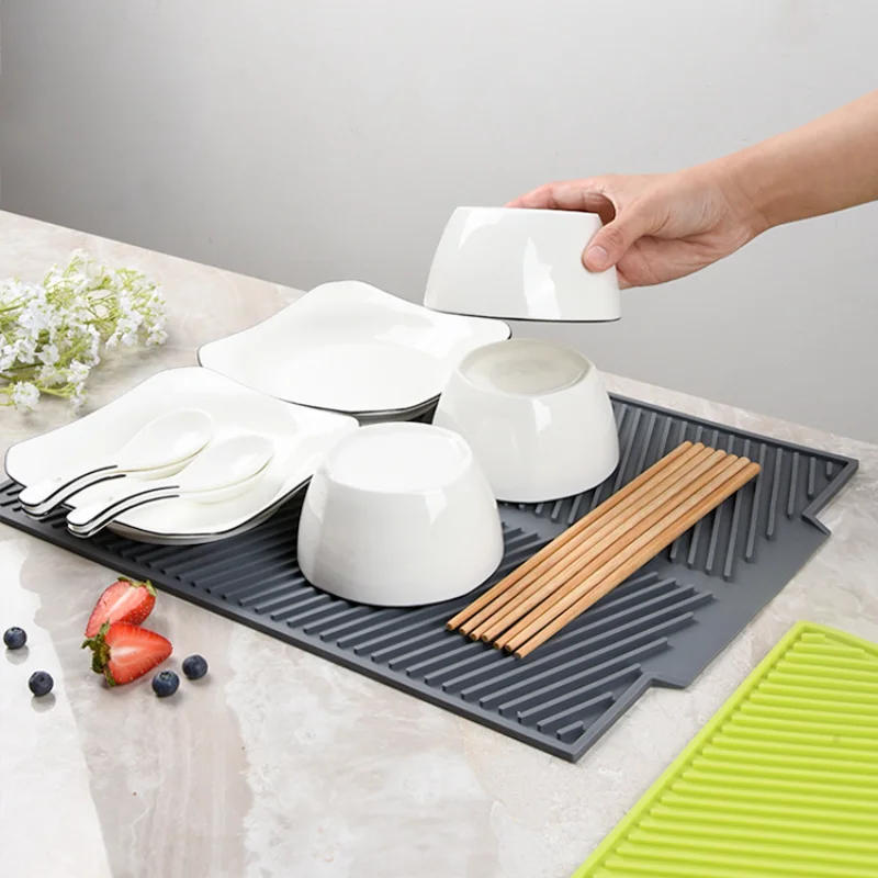 Description Picture 3 of itemKitchen Silicone Drain Pad Storage Dish Cup Drying Mat Drainer Tray Non-slip Pans for Tableware Anti-scald Potholder Placemat