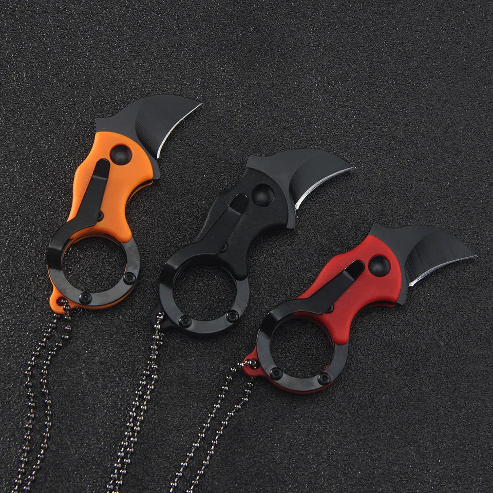 Description Picture 2 of itemClaw knife Carrying Express Keychain Cs Go Karambit Knife Outdoor Survival Tactical Camping Hunting Knives EDC Self-defense Tool