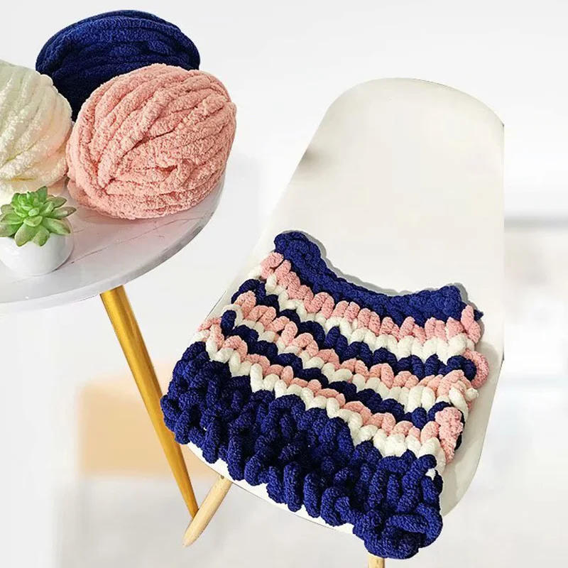 Description Picture 5 of item250g/roll Chunky Chenille Yarn Gauge 7 Plush Jumbo Yarn Acrylic Thick Yarn Bulky Yarn for Hat Crochet Bed Arm Knitting Throw