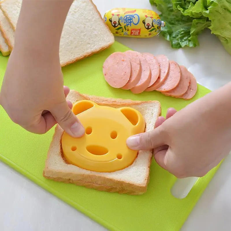 Description Picture 4 of item2pcs Sandwich Mould Bear Cat Rabbit Car Shaped Bread Mold Cake Biscuit Embossing Device Crust Cookie Cutter Baking Pastry Tools