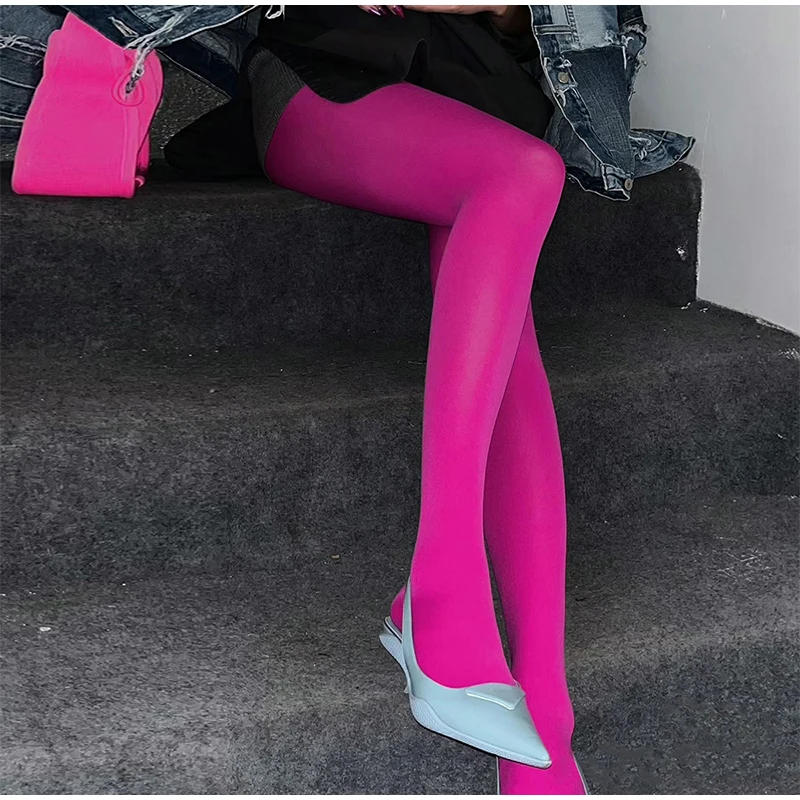 Description Picture 3 of itemHigh-end Retro Burgundy Stockings Pantyhose Super Elastic Large Size Leggings Red Women's Sexy Tights Spring Autumn Winter 120D