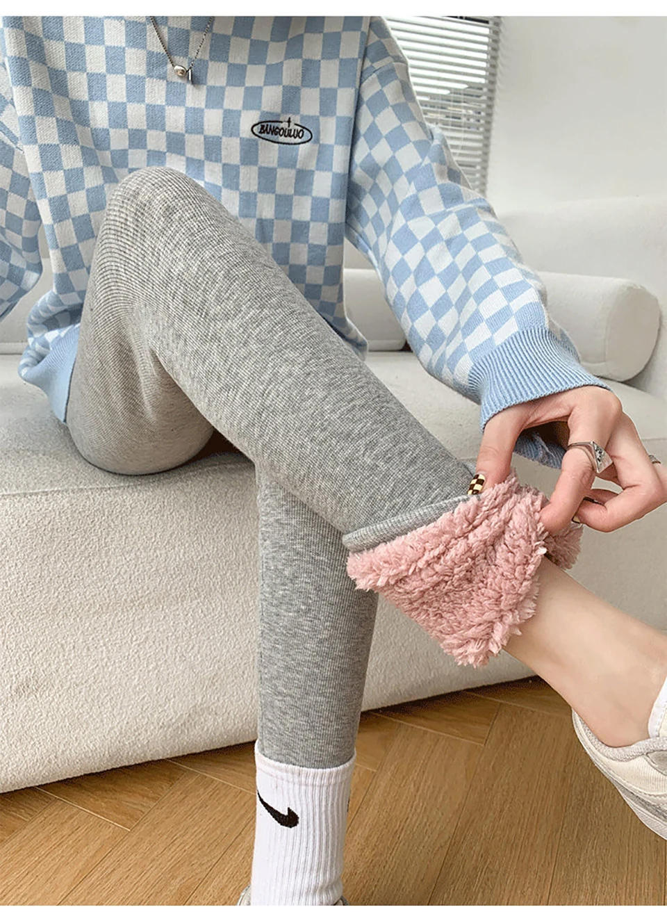 Description Picture 5 of itemLadies Winter Warm Thick Tights Thermal Leggings Fleece Lined Pants Velvet Skinny Long Johns Thermos Bottoms Pantyhose For Women