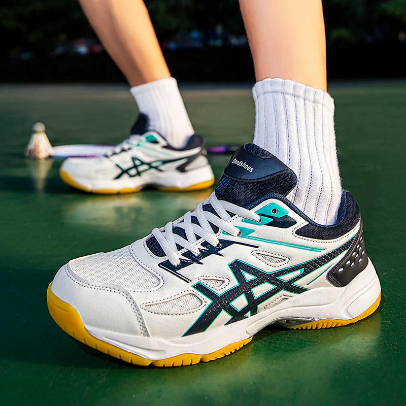 Description Picture 2 of itemBadminton Shoes for Men and Women Luxury Design Field Training Mesh Breathable Flat Tennis Shoes Luxury Deisgn Mens Sneakers