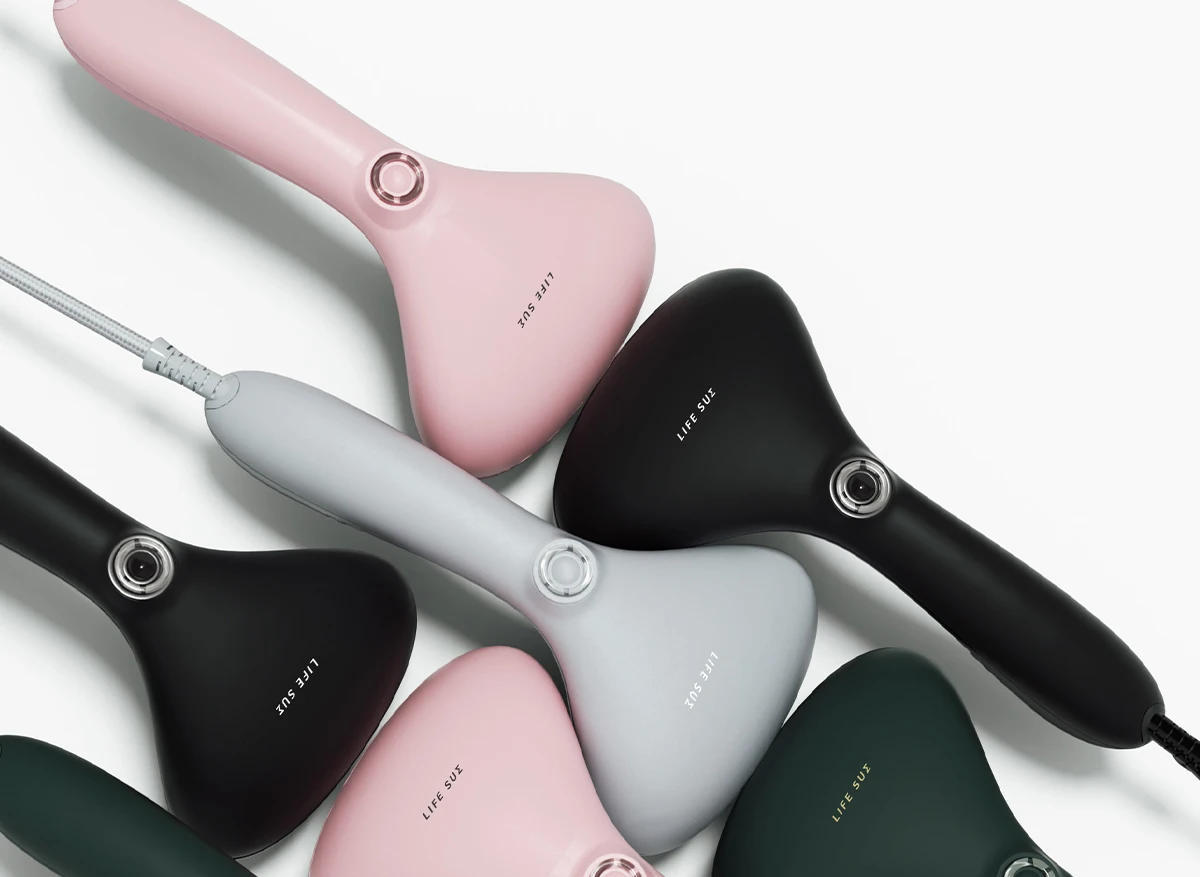 Description Picture 3 of itemHandheld Hanging Iron 2024 Household Small Steam Iron Portable Ironing Machine Steamer for Clothes Small Home Appliances