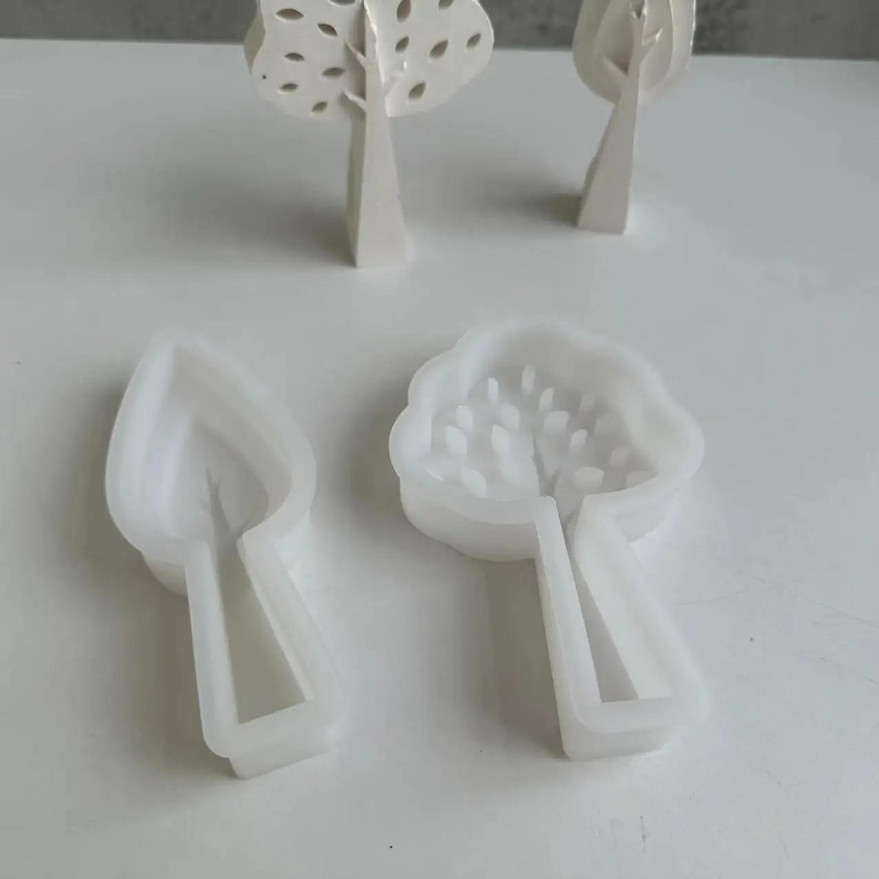 Description Picture 3 of itemSmall Tree Silicone Candle Mold for Handmade Desktop Decoration Gypsum Resin Aromatherapy Candle Silicone Mould Soap Mold