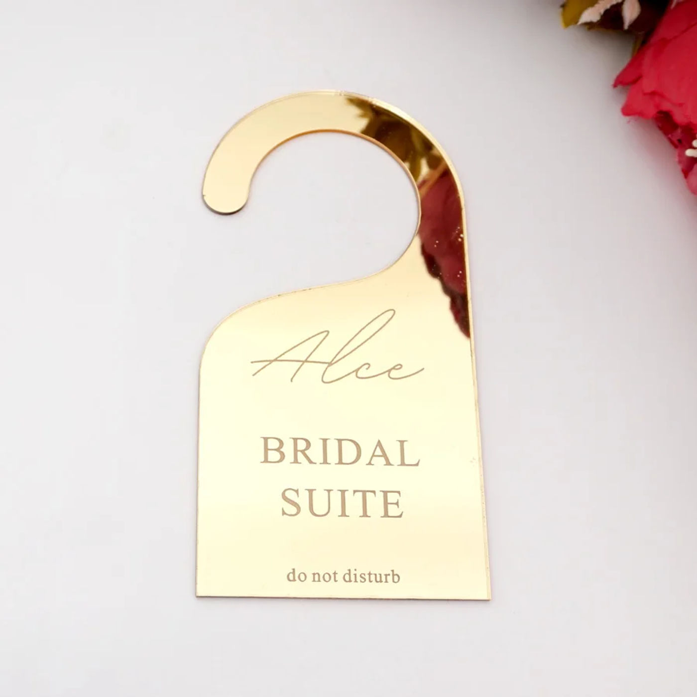 Description Picture 3 of item1pcs 7x14cm Customized Wedding Party Bridal Suite Door Sign Personalized Acrylic Mirror Bride Name Do Not Disturb Hanging Card