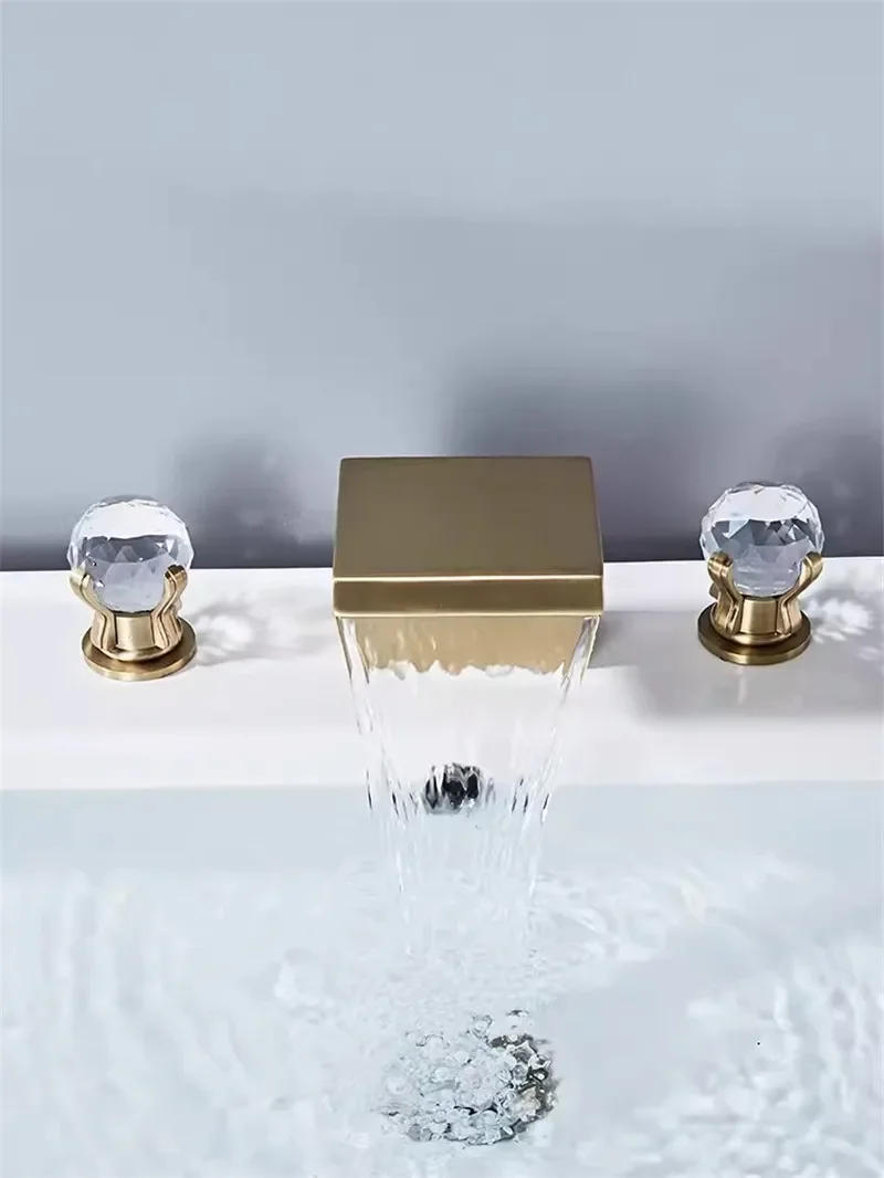 Description Picture 4 of itemTuqiu Luxury Brushed Gold Bathroom Faucet Brass Widespread Basin Sink 3 Hole Hot Cold Black  Water Tap