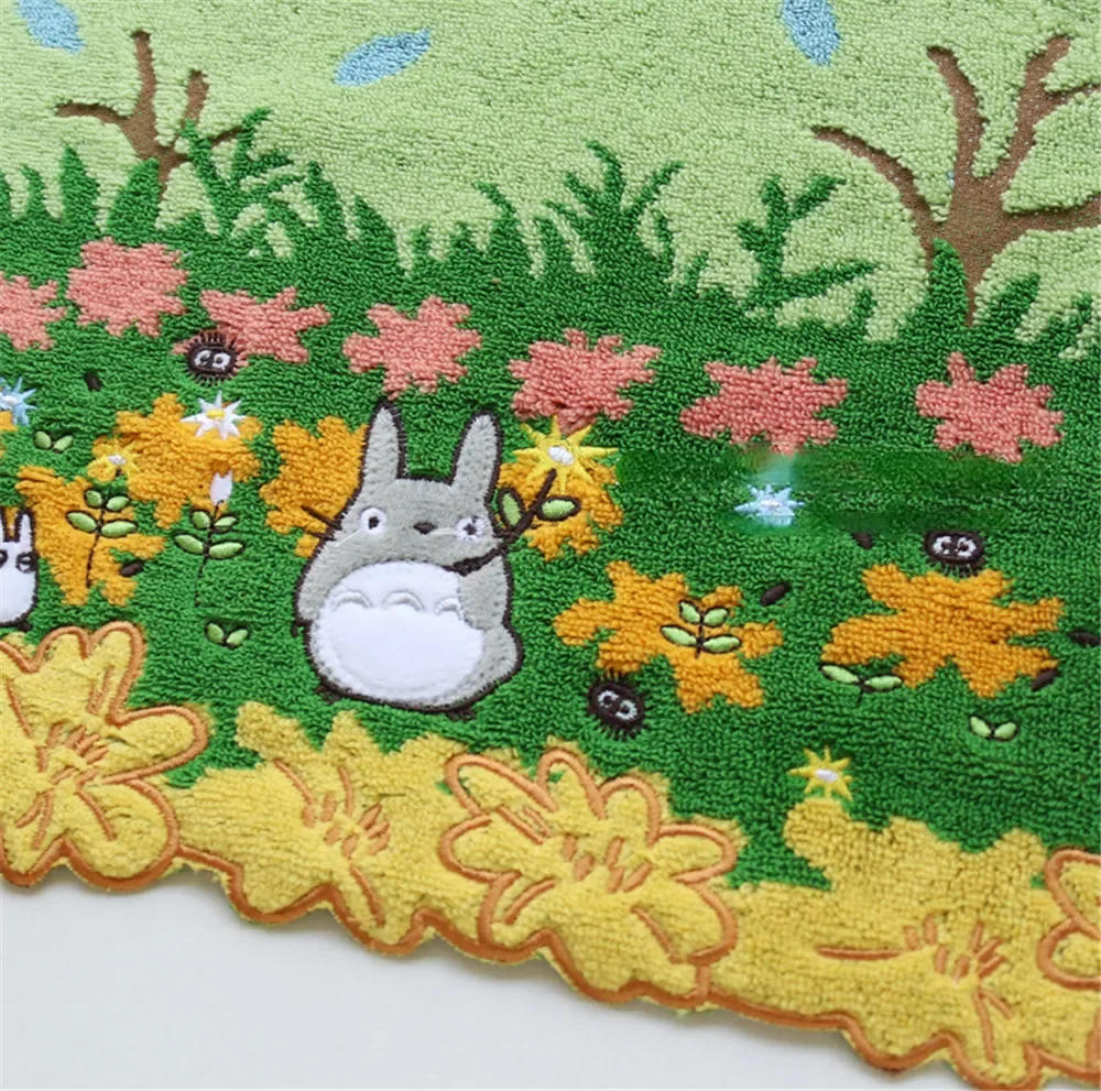Description Picture 4 of itemCute 100% Cotton Embroidery Cartoon Towels Bathroom Hand Towel Batrh for Kids Adults Beach