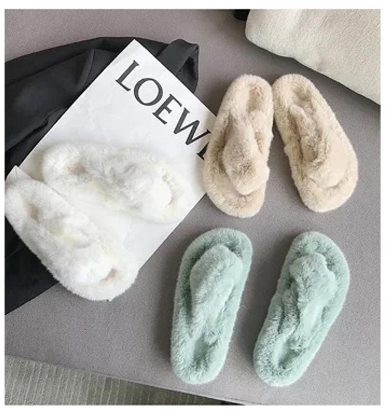 Description Picture 3 of item160x100cm DIY Handmade Material Encryption Thickening Imitation Rabbit Fur Plush Fabric Doll Head Hair Fabric Soft Scarf Fabric