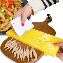 Multifunctional Pasta Tools DIY Spaghetti Macaroni Maker Pasta Noodle Machine Macaroni Making Planchette Mold for Kitchen Gadget