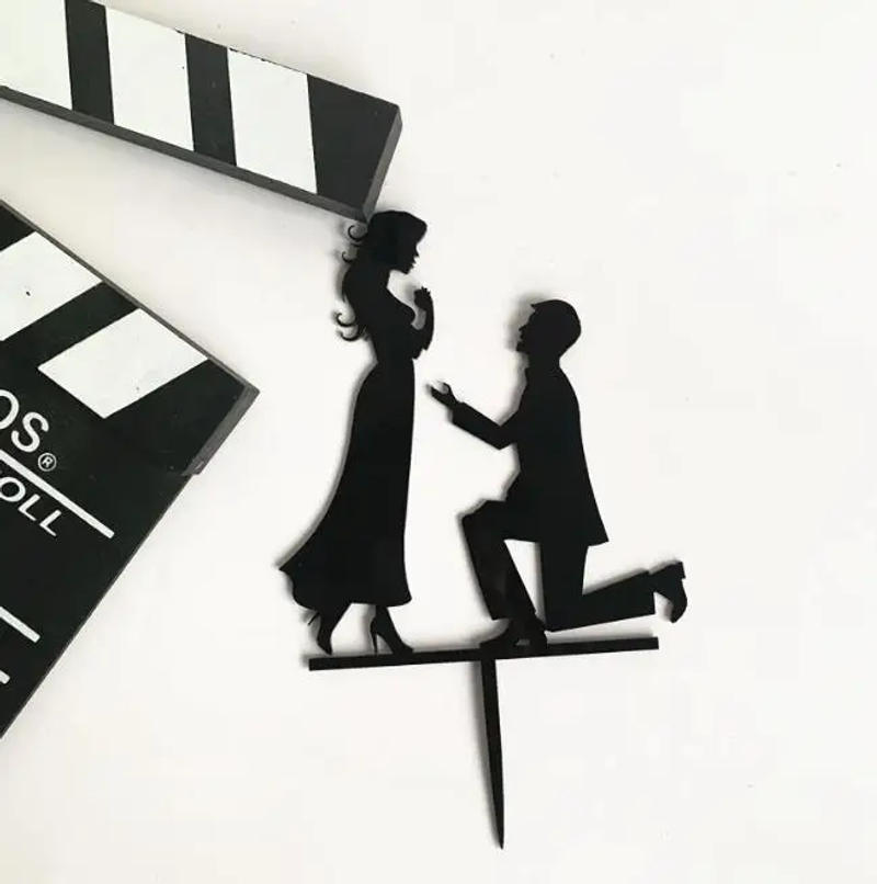 Description Picture 3 of itemIns Gold Acrylic Ring Wedding Cake Topper Bride Groom Proposal Party Wedding Cake Topper for Engagement Gift Dessert Decoration