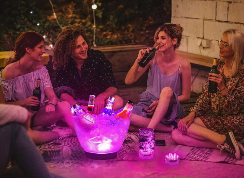 Description Picture 4 of item6 LEDs Submersible Light with Remote Control Underwater Night Lamp for Pool Vase Bowl Wedding Party Decoration Underwater Light