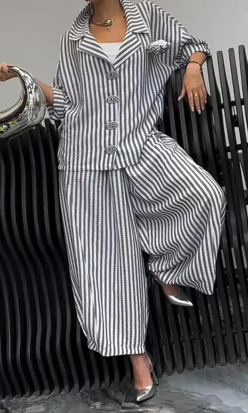 Description Picture 3 of itemFashionable Long-sleeved Lapel Shirt Top + Harem Pants 2-piece Set For Women Autumn Button Striped Nine-point Pant Suit Female