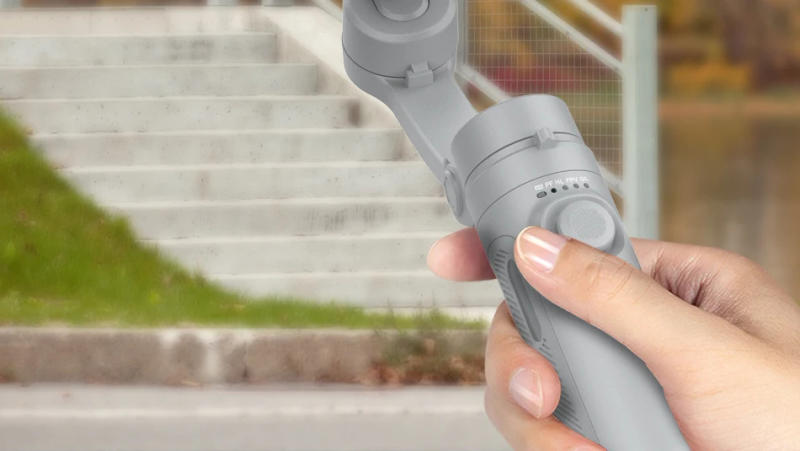 Description Picture 5 of itemHQ3 Portable 3-Axis Handheld Gimbal Stabilizer for Smartphones Vlog Video Shooting and Live Recording Anti-shake with Tripod