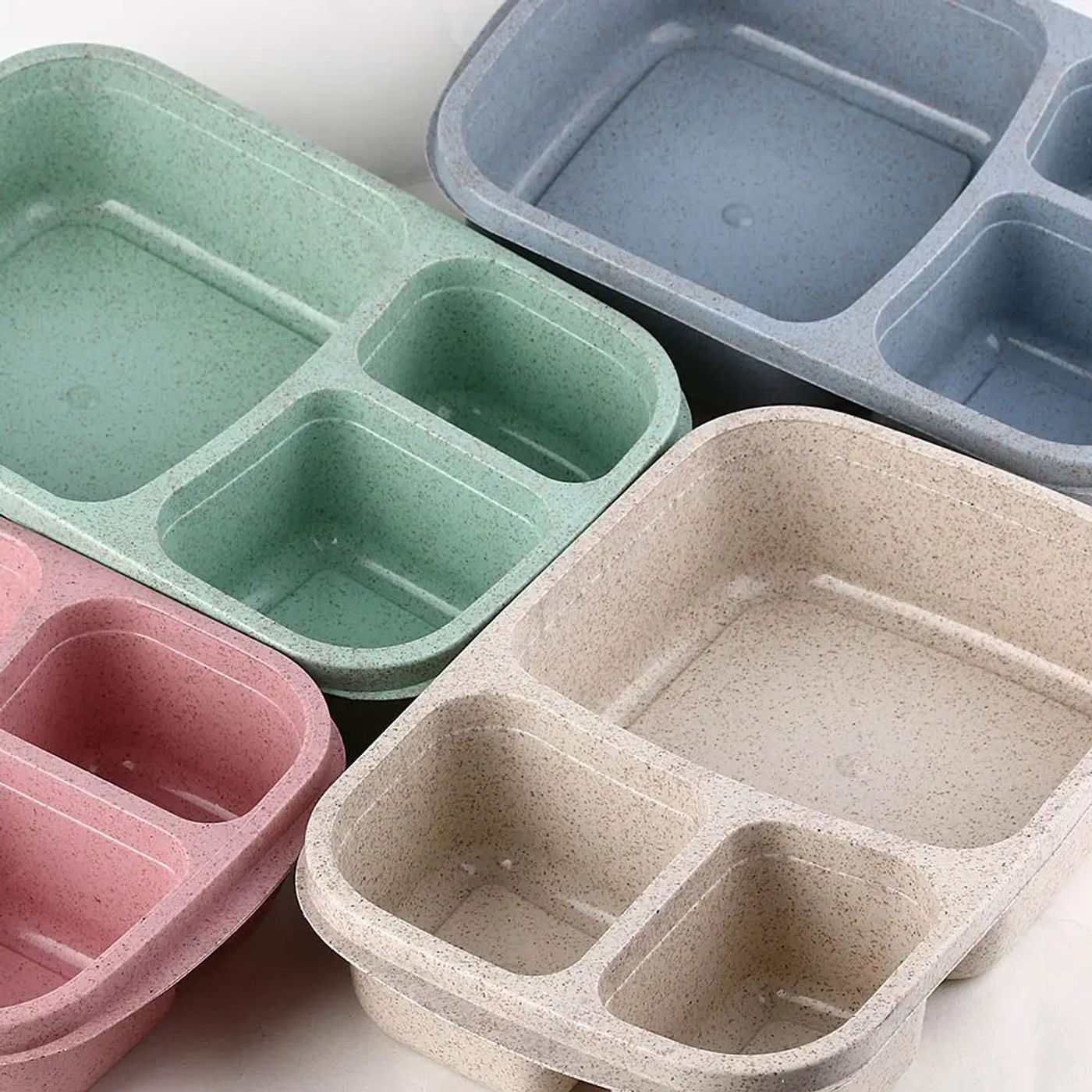 Description Picture 5 of item4Colors Lunchbox Compartmentalized Food Fruit Container Portable Picnic Storage Boxs Wheat Straw Lunch Box Microwave Dinnerware