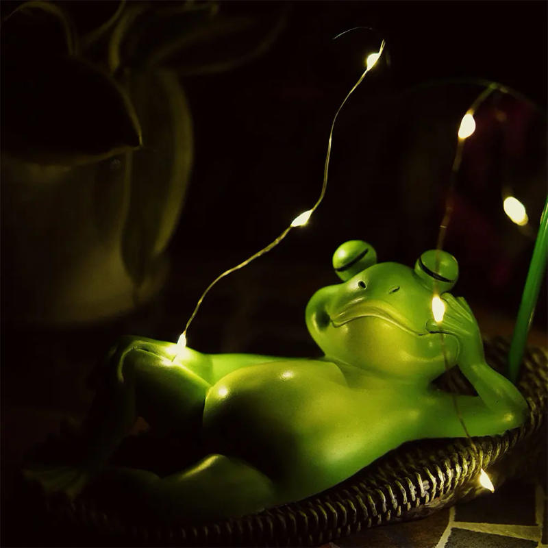 Description Picture 6 of itemFrogs Garden Outdoor Decor Statue Resin Solar Frog Umbrella Pond Statues Solar Frog Statue Outdoor Light Garden Decoration Gift