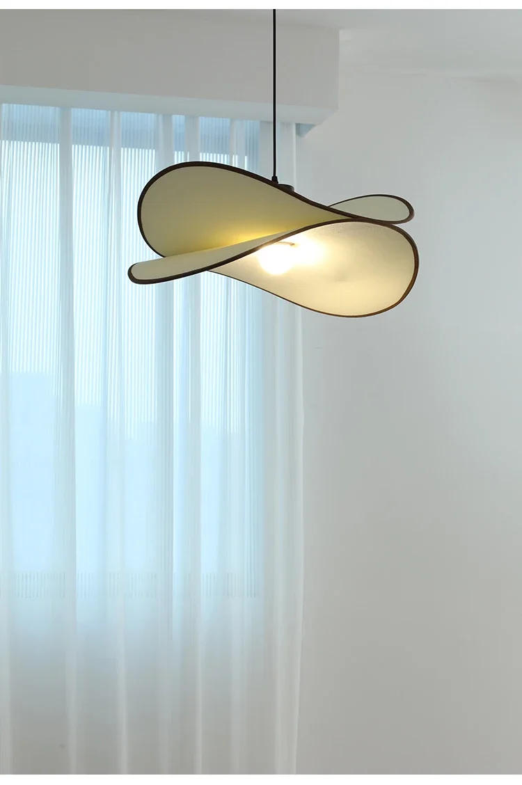 Description Picture 5 of itemFrench Art Lamp Medieval Living Room Retro Wabi-sabi Style Bedroom Restaurant Study Potato Chip Chandelier Home Decor LED Lamp