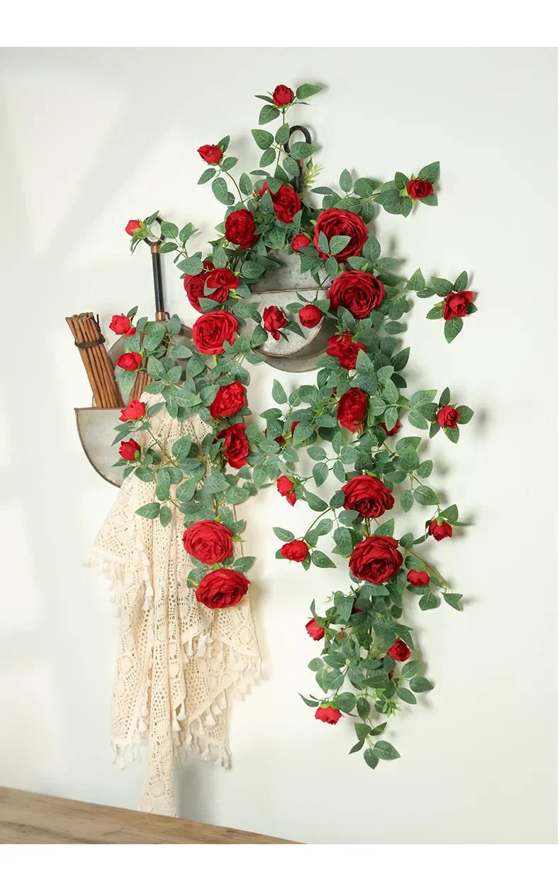 Description Picture 4 of itemArtificial Sweetheart Roses Vine Silk Flowers Rattan Cafe Decorative Simulation Rose Plant Fake Flower Vines Bar Decoration