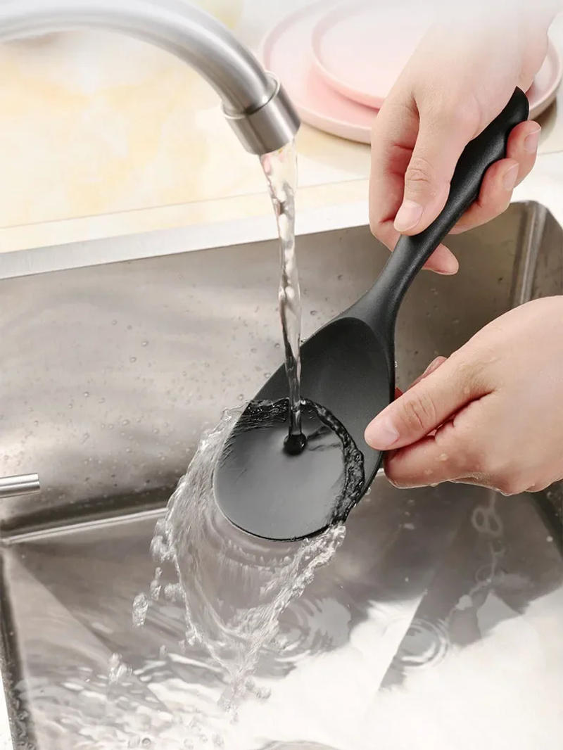 Description Picture 5 of itemSilicone Cooking Utensils Non-stick Kitchenware Tools Spatula Ladle Egg Beaters Shovel Soup Butter Scraper Kitchen Cookware