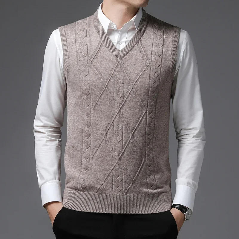 Description Picture 6 of item2024 New Spring Vest Male Fashion Wool Sweater Vest Men's Middle Age Jacquard Business Casual Pullover Mens Clothing
