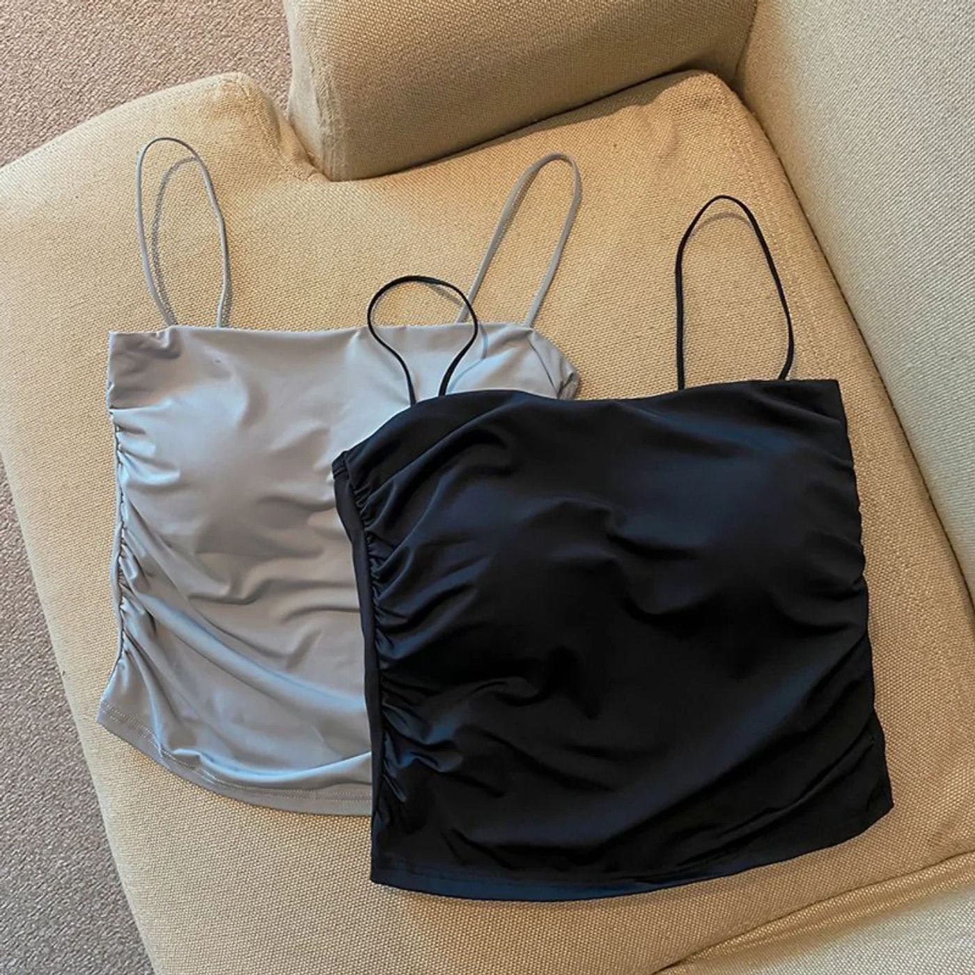 Description Picture 6 of itemWomen Crop Top Sexy Bra Seamless Tank Tops Summer Female Strap Top Backless Camisole Solid Cropped Undershirt One-Piece Cup