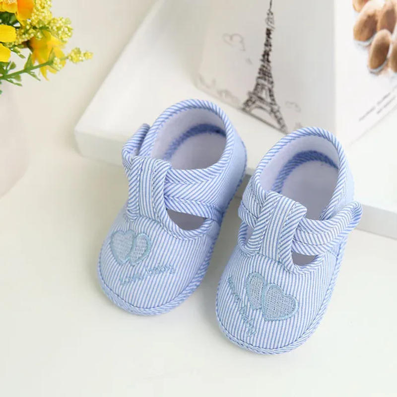 Description Picture 2 of itemSole Sneakers Shoes Kids Boys Girl Solid Color Striped Heart-Shaped Embroidery Print Round Head Shoes For Newborns Walking