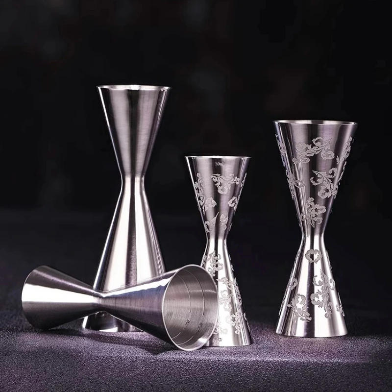Description Picture 4 of itemJapanese-Style Cocktail Jigger Creative Engraving Measuring Cup Stainless Steel Cocktail Jiggers Bartender Tools Bar Accessories