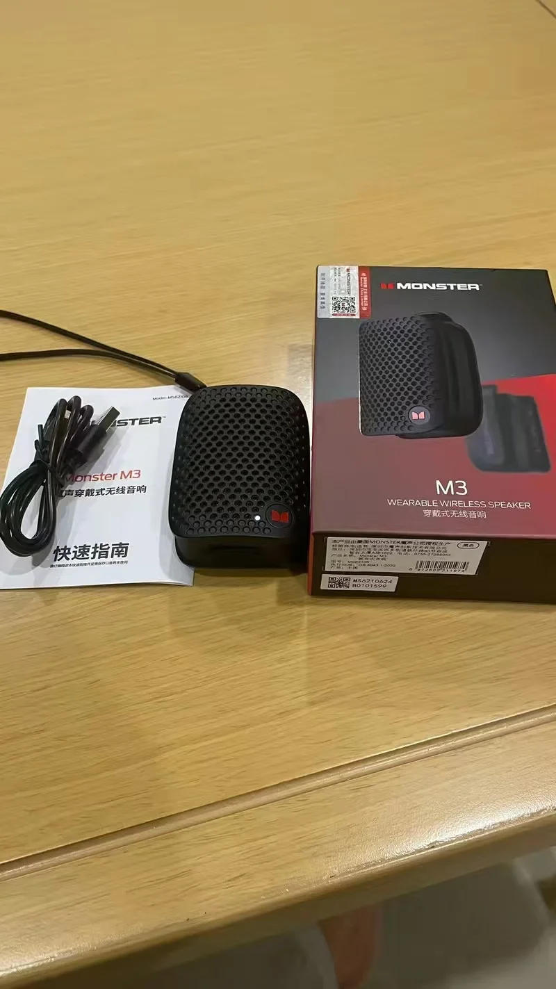 Description Picture 2 of itemM3 Mini Magnetic Clip-On Speaker Bluetooth-Compatible 5.4 Wearable Wireless Bluetooth Portable Speakers Support TWS Playback