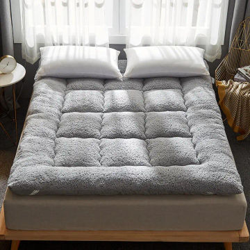 Lamb cashmere mattress cushion thickened in winter for household use Milk wool bedding cushion for single student dormitory