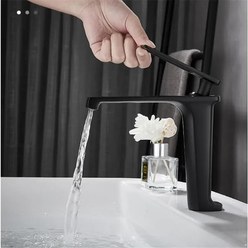 Description Picture 3 of itemBlack Basin Faucet Gold Bathroom Mixer Tap Wash basin Lavotory Hot and Cold Waterfall
