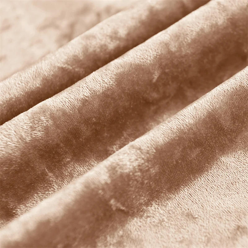 Description Picture 4 of item1PC Velvet Shiny Fabric Chair Cover Universal Size Dining Chair Slipcover Elastic Mid Back Seat Cover for Banquet Wedding Hotel