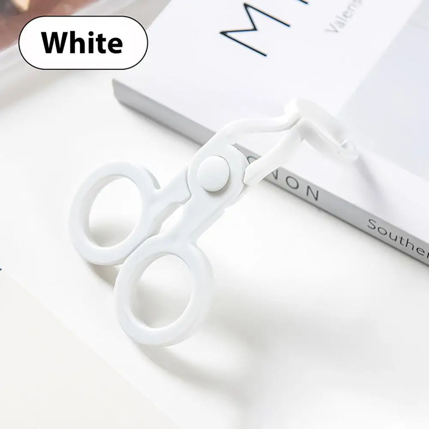Description Picture 4 of itemContact Lens Eyelid Stretcher Spread Out Eyelids For Beginners Scissor Shaped Contact Lens Wearing Auxiliary Tools Accessories