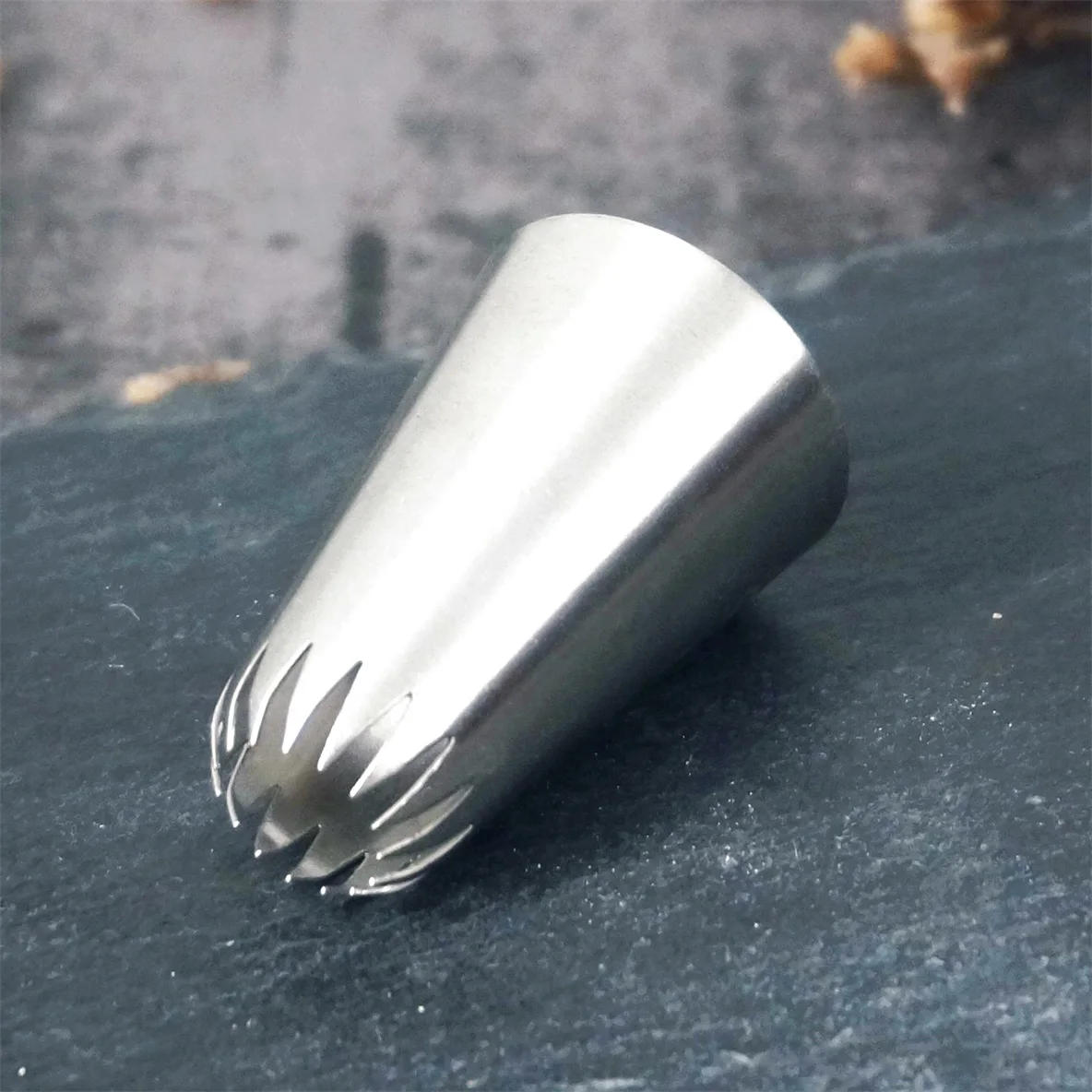 Description Picture 3 of item#6B Piping Nozzle Cake Decorating Icing Tips Stainless Steel Tube Nozzle Baking & Pastry Tools Bakeware