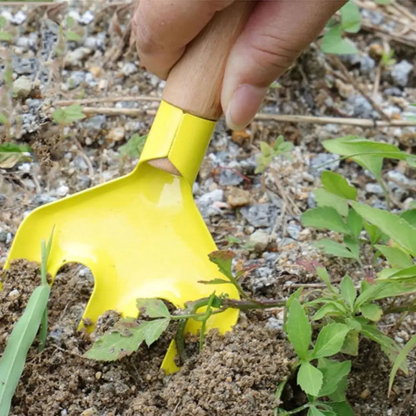 Description Picture 6 of itemMetal Candy Color Shovel Beach Toy Scoop Fork Trowel Rake Gardening Tool Kids Garden Tool