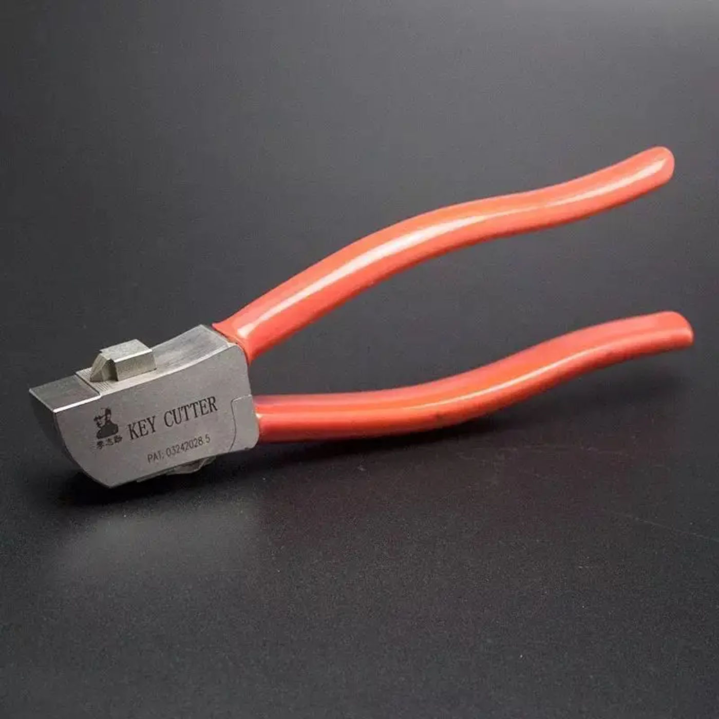 Slide a15e9eeabb19412aadf5295edd2a69a3