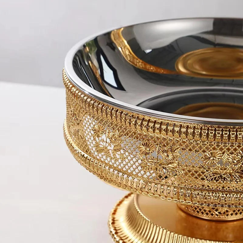 Description Picture 5 of itemNew 8L Stainless Steel Gold Hot Pot Large Capacity Chafing Dish With Hanger Lid For Buffet Party Wedding