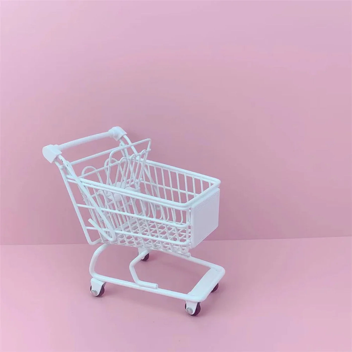 Slide 5ab6dca633d24e13b8d4d9b218904b77