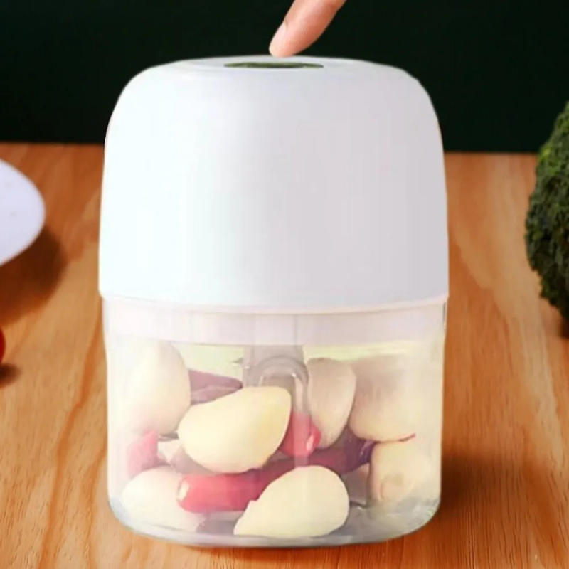 Description Picture 6 of itemPortable Electric Garlic Masher USB Charging Multifunctional Garlic Presser Efficient 250ML Capacity Food Processor Home Cooking