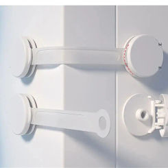 Anti-pinch drawer door lock